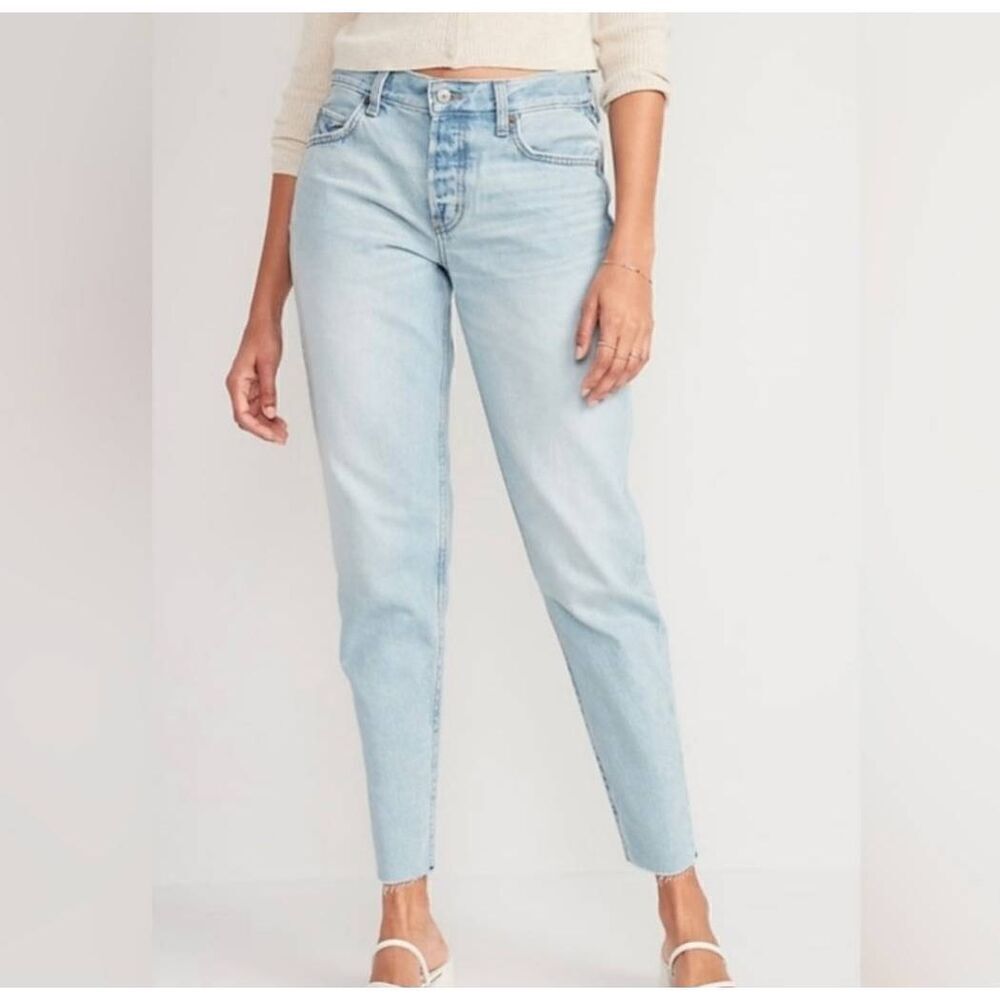 Old Navy Women's High-Waisted Button-Fly Slouchy Taper Cut-Off Non-Stretch Ankle